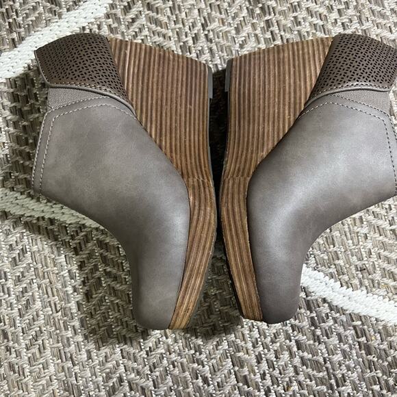 Dr Scholls Harlow Wedge Bootie (wide) Sz 11 - Picture 6 of 6